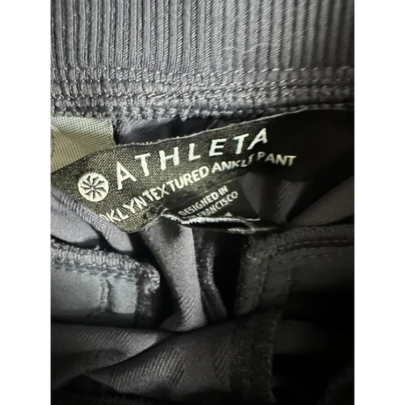 Athleta Brooklyn Textured Ankle Pant Size 6 Blue Leopard EUC Blue Animal Print - Picture 3 of 6